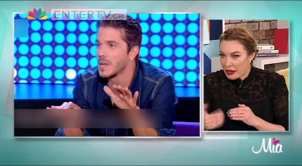 Entertv: Βίκυ Καβουρα για Οικονομόπουλο: «Το πρότυπο του Νίκου είναι η πατριαρχική οικογένεια»