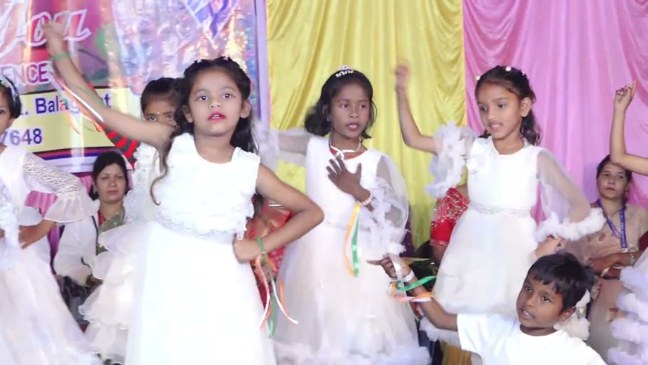 🌍 Teri Hai Zameen Tera Aasman | Beautiful UKG Prayer Dance | LPS Annual Function 2K26