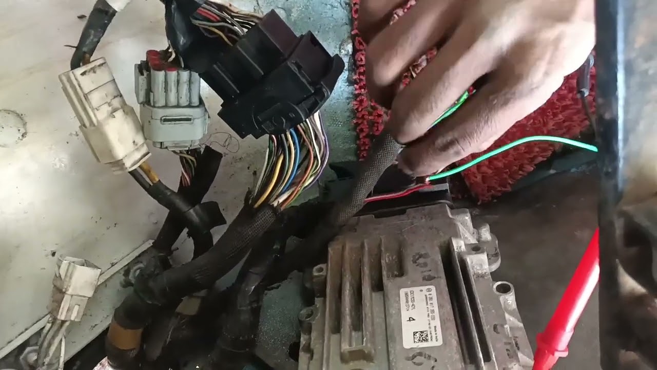 Bolero pickup 17c55 ECM code p1641 software  not start  solution abtar automotive 💯