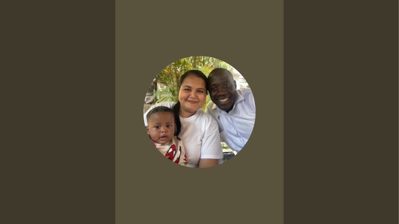 MonaWandersAfrica  is live!