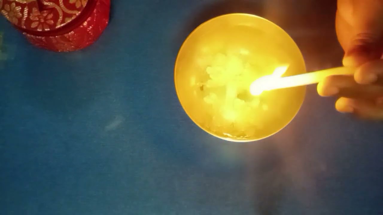 CANDLE WAX READING for Collective