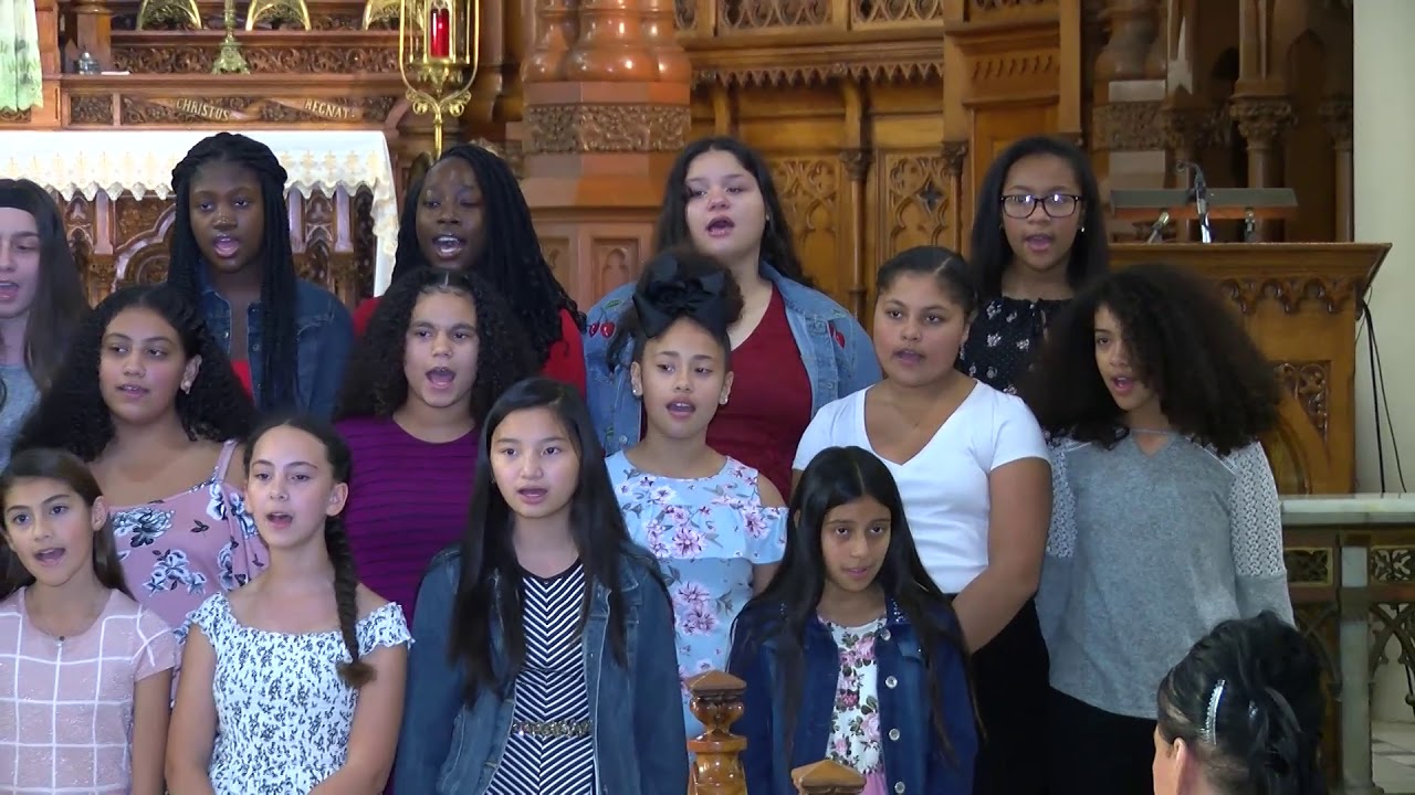 Metro Catholic School Choir Over There is My Future 2019