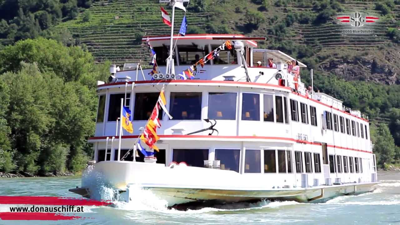 DDSG Blue Danube - Mit dem Schiff durch die Wachau