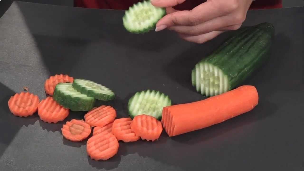 triangle&reg; Crinkle Cutter