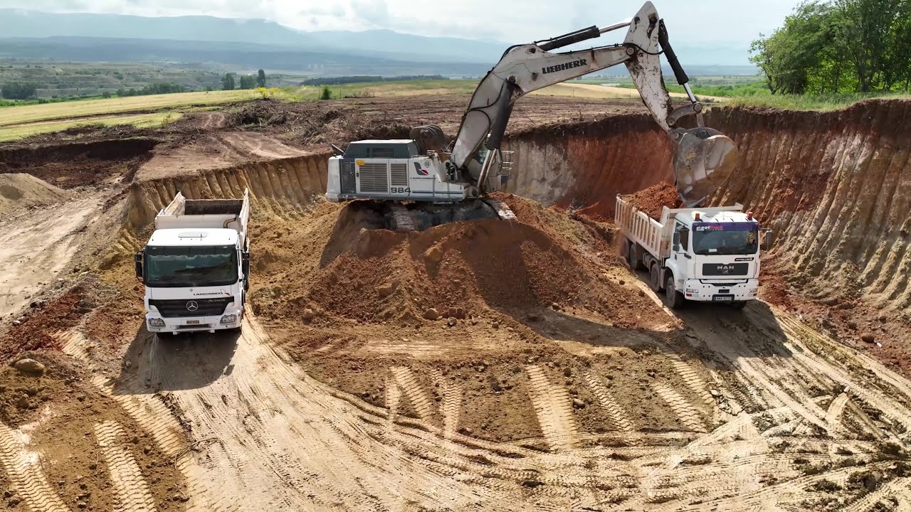 Liebherr 984 Excavator Loading Mercedes & MAN Trucks - Sotiriadis/Labrianidis Mining Works - 4k