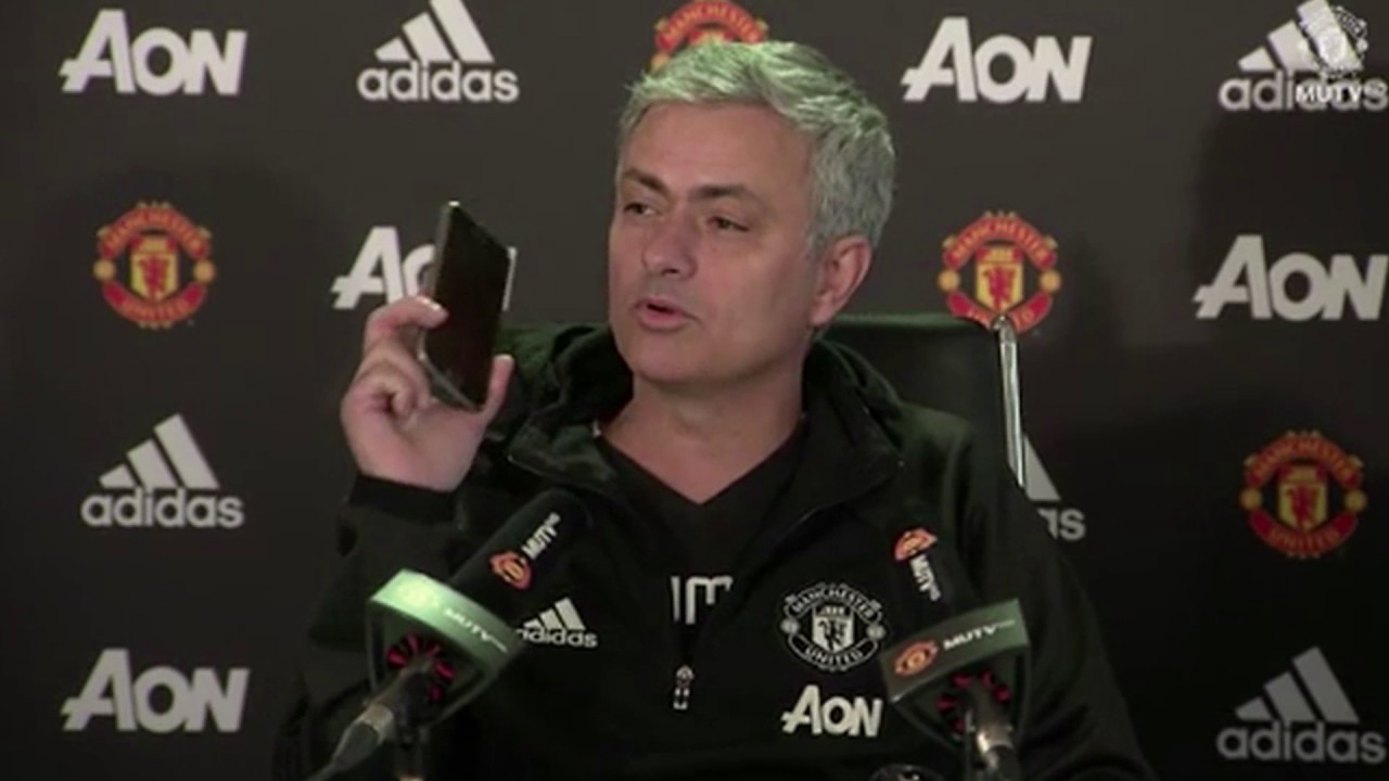 FUNNY: Jose Mourinho Answers Phone To talkSPORT At Press Conference