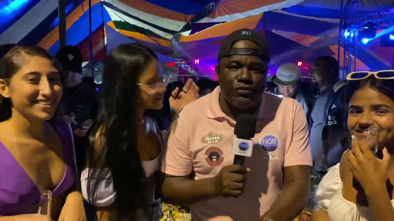 FESTA TA ACONTECENDO