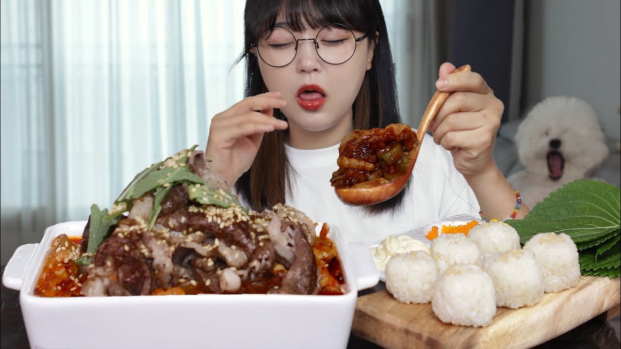 острые куриные ножки с говяжьей грудинкой🔥Mukbang Asmr