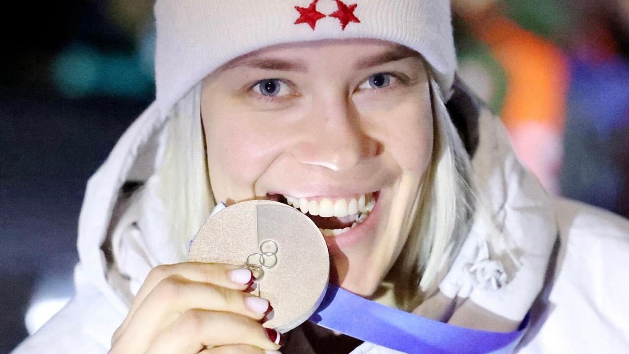 ELĪNA IEVA BOTA // Milānas un Kortīnas olimpisko spēļu vicečempione kamaniņu sportā
