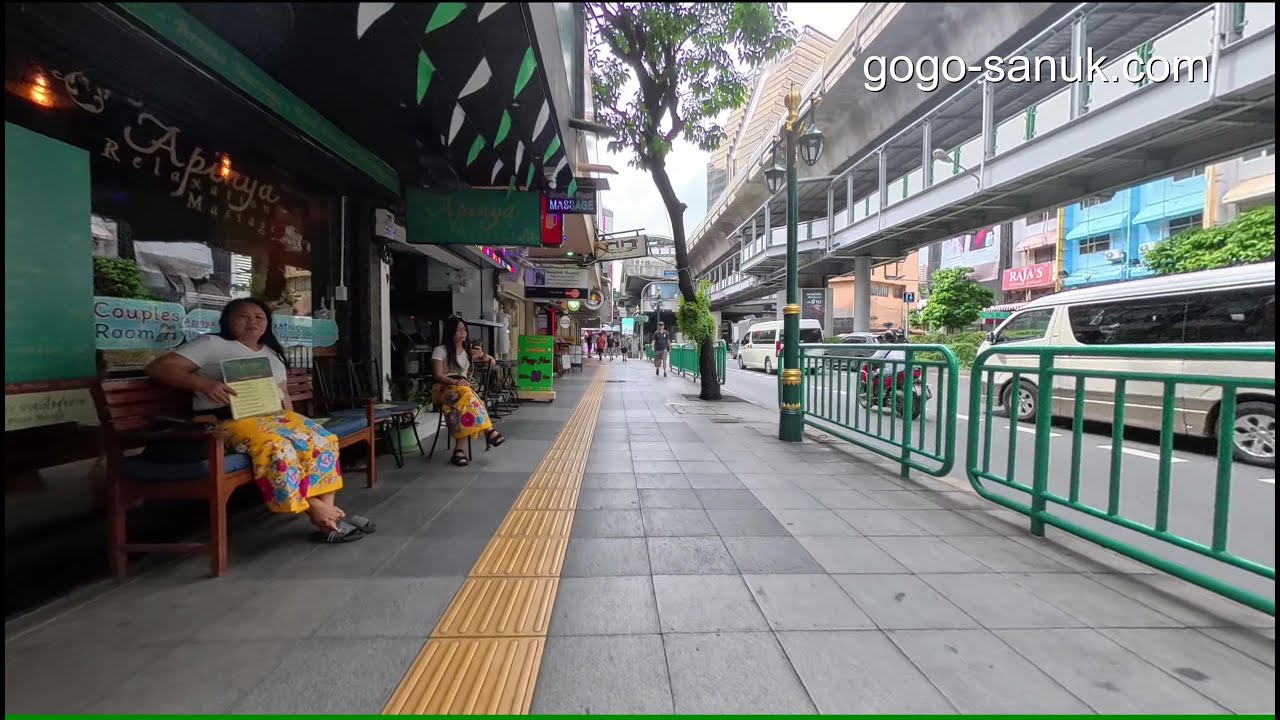 Bangkok Day Walk 🌞 | Sukhumvit Road Walking Tour | City Life & Street Views 🇹🇭