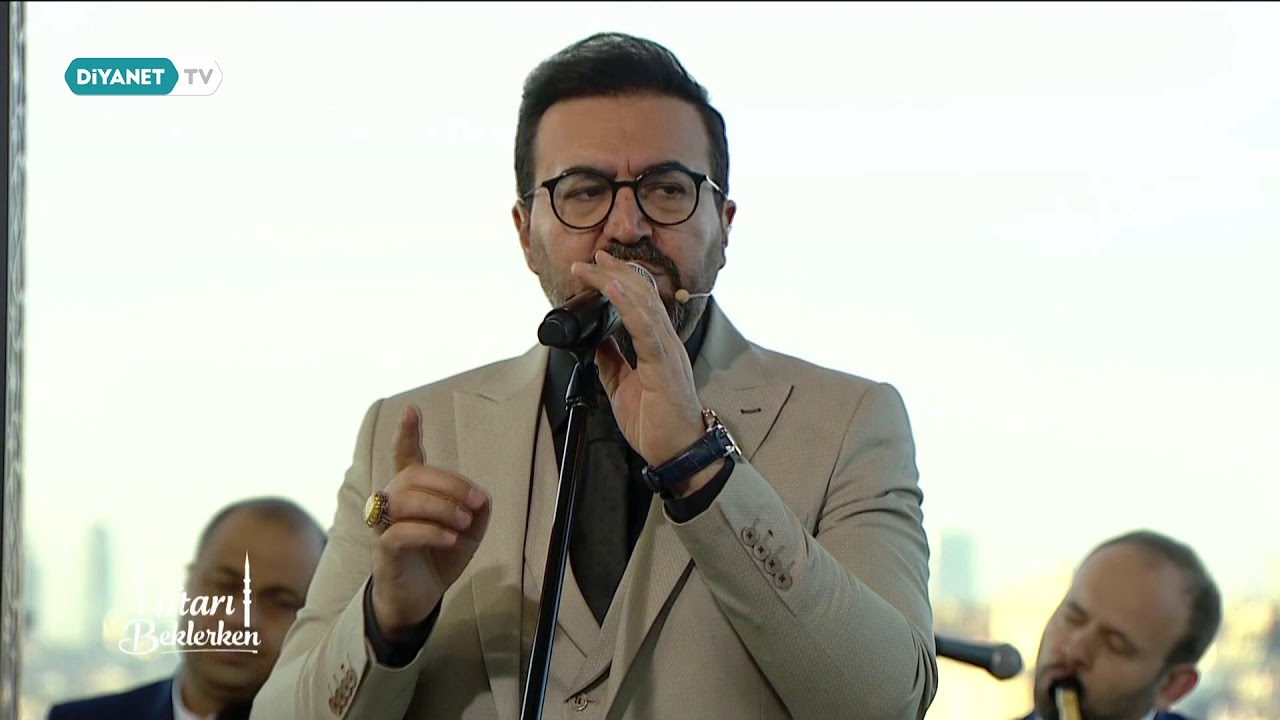 On Sekiz Bin Aleme – Mustafa Demirci