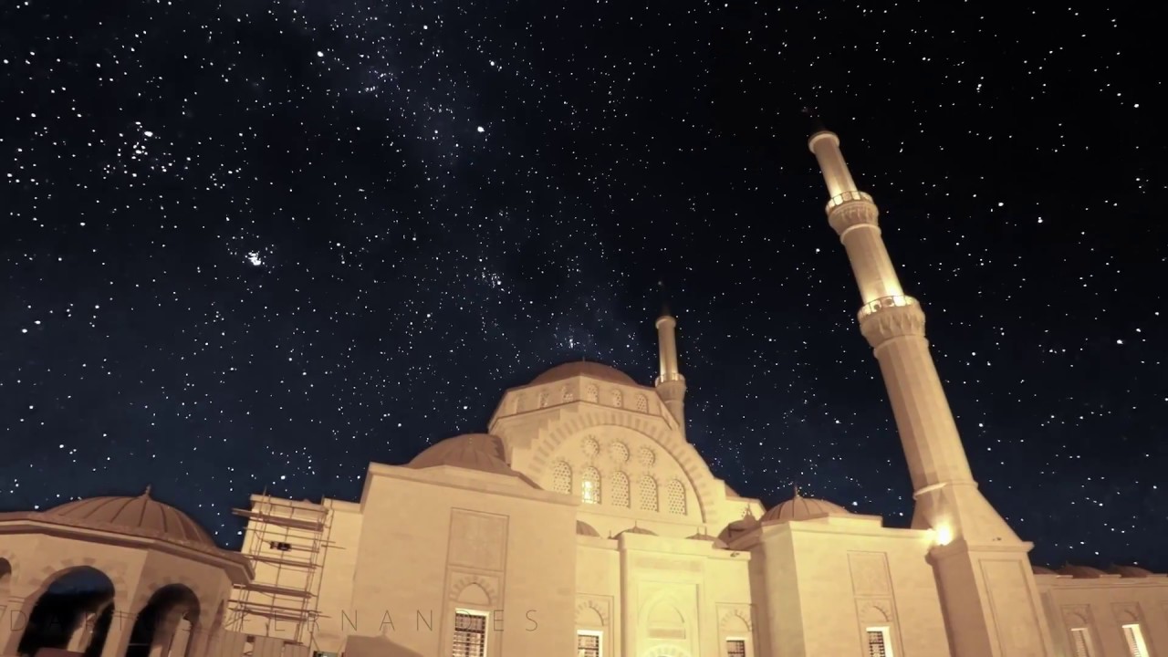 TimeLapse | Said Bin Taimur Mosque | Muscat |  Oman |  1080p HD | Starry Night