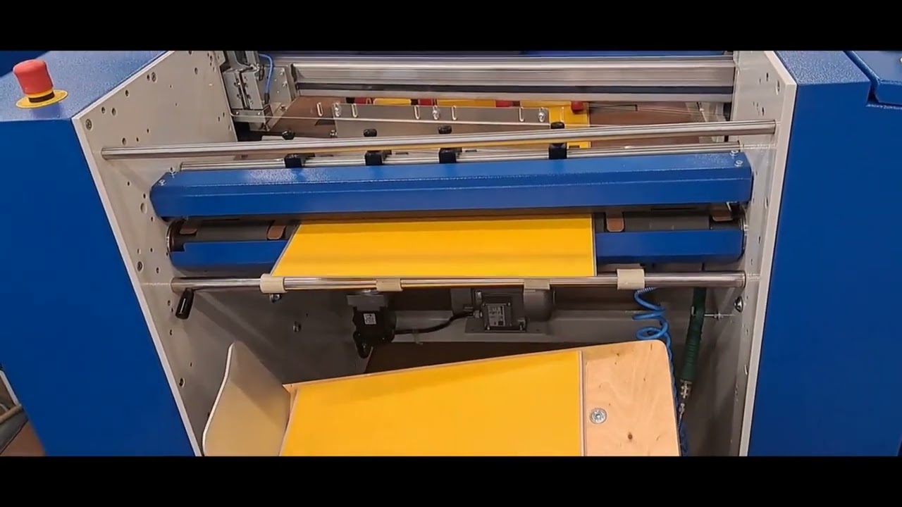 Europa KC - automatic laminator with self-adhesive foil separation
