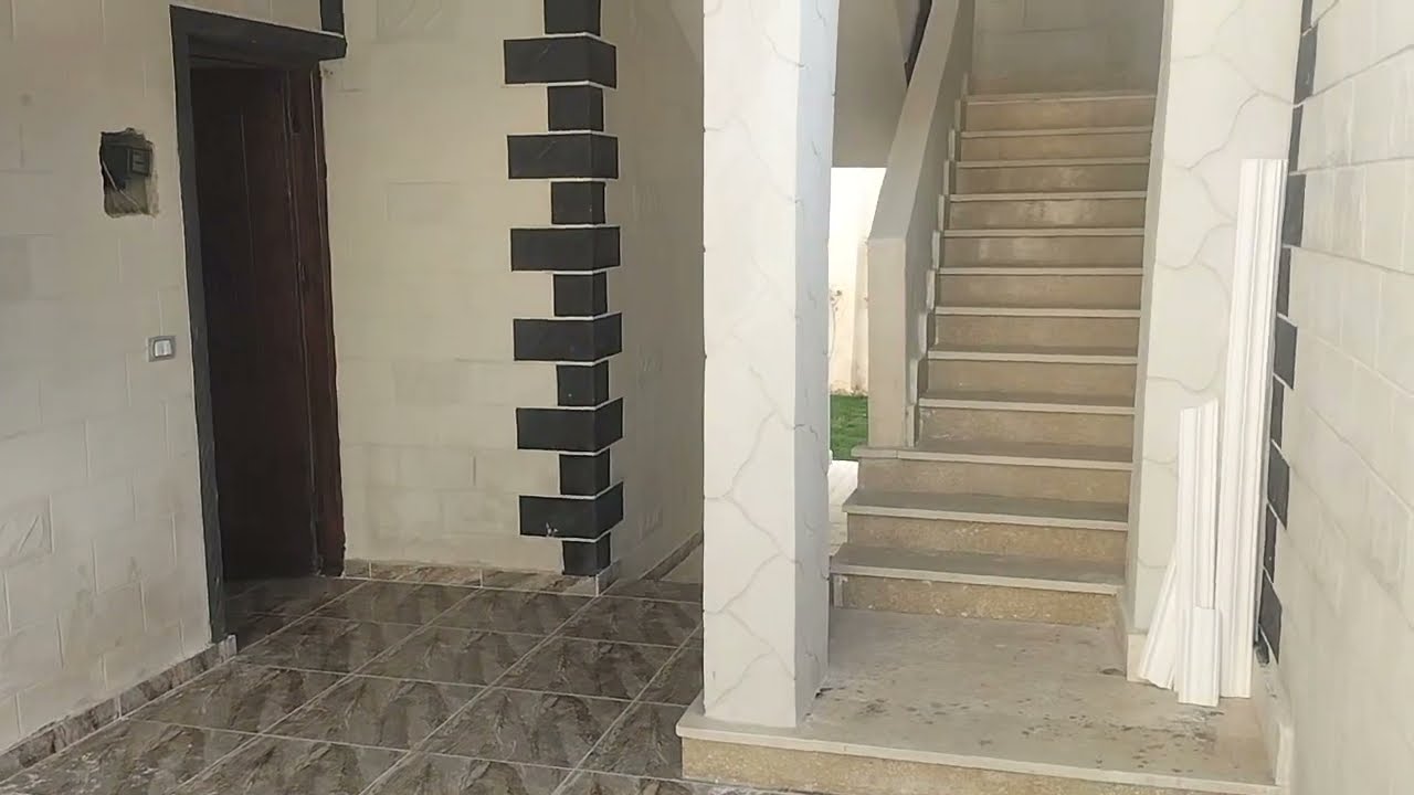 منزل لقطه بسعر كويس جاهز للسكن دورين الأرضى متشطب والتاني لسه عاوز تشطيب 01090091821