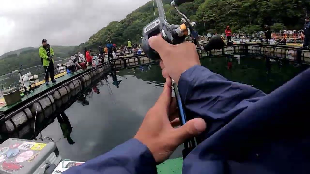 後半追い上げ！浅いタナを狙い撃つフィッシングランド日向
