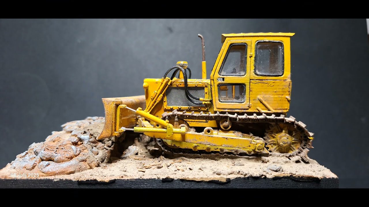 lahki buldožer tg 75c, 1/35, Triglav model in diorama