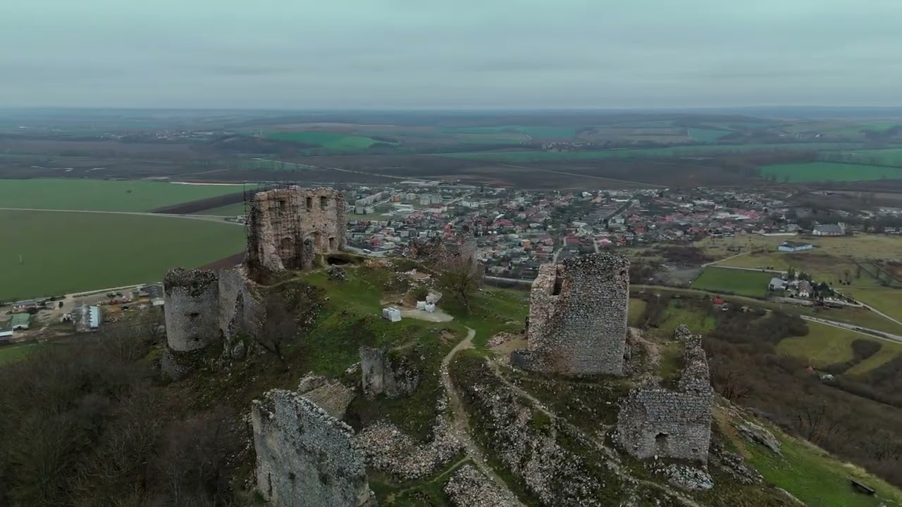 Turniansky hrad z hora 12/2025. 