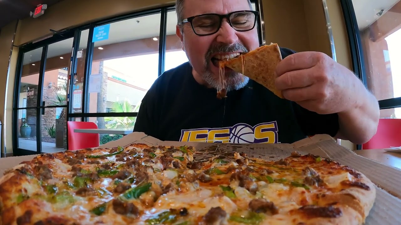 Domino's Pizza, Brooklyn Style, Ground Beef, Onions & Green Peppers, Maricopa, Arizona 26 May 23 NGH