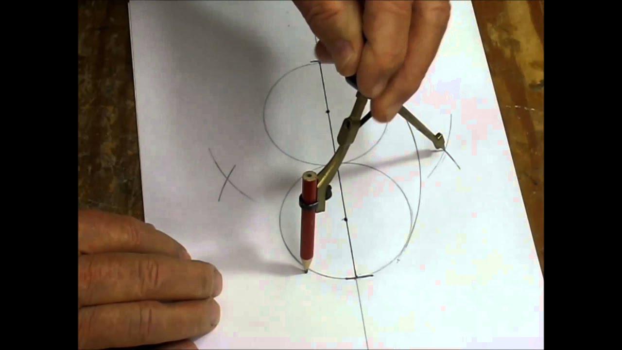 How I make a scroll saw  Oval trinket Box