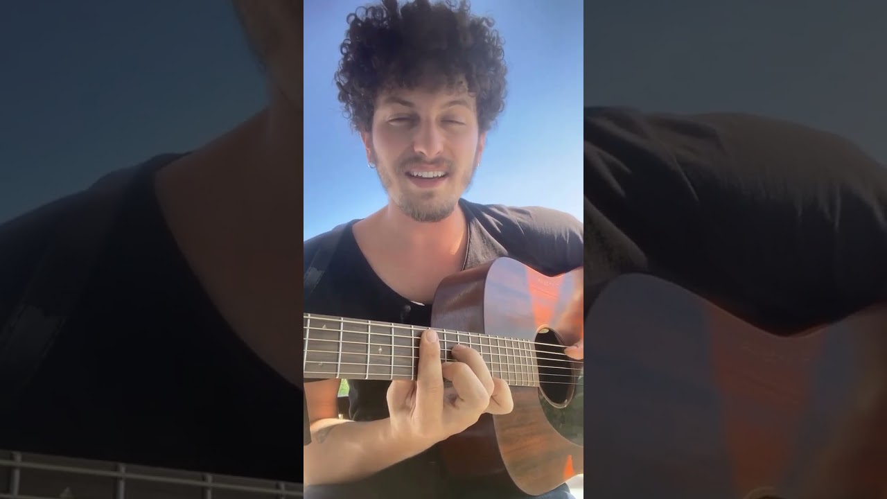 Bryan Behr - Eu te amo (voz e violão)