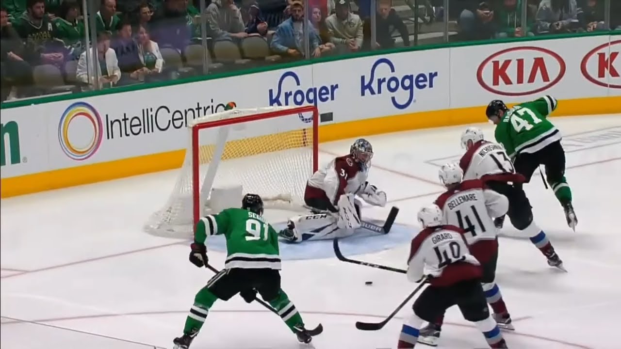NHL: No Look Passes