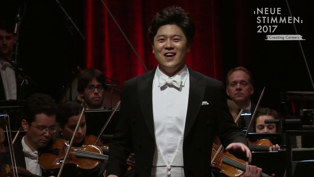 NEUE STIMMEN 2017 - Final: Cho ChanHee sings 