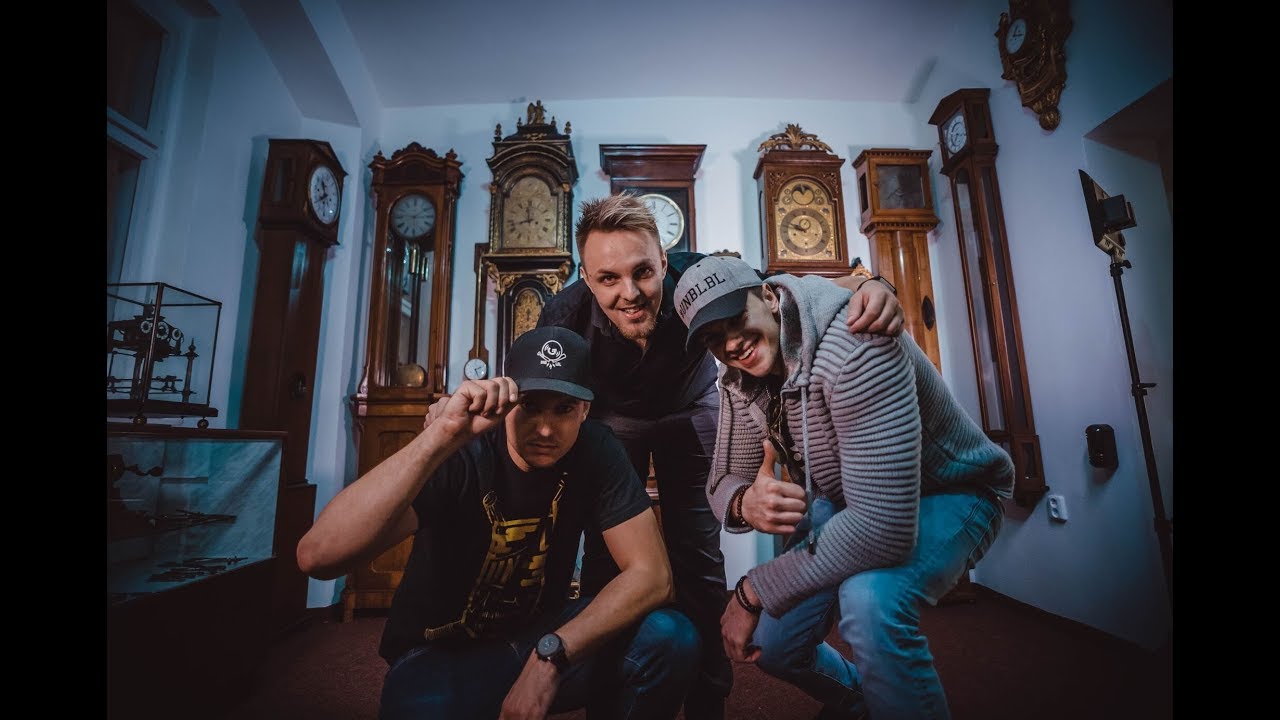 DeeThane - Čas feat. Seven & Stewe & Ilona Maňasová (Official music video) | #ZG