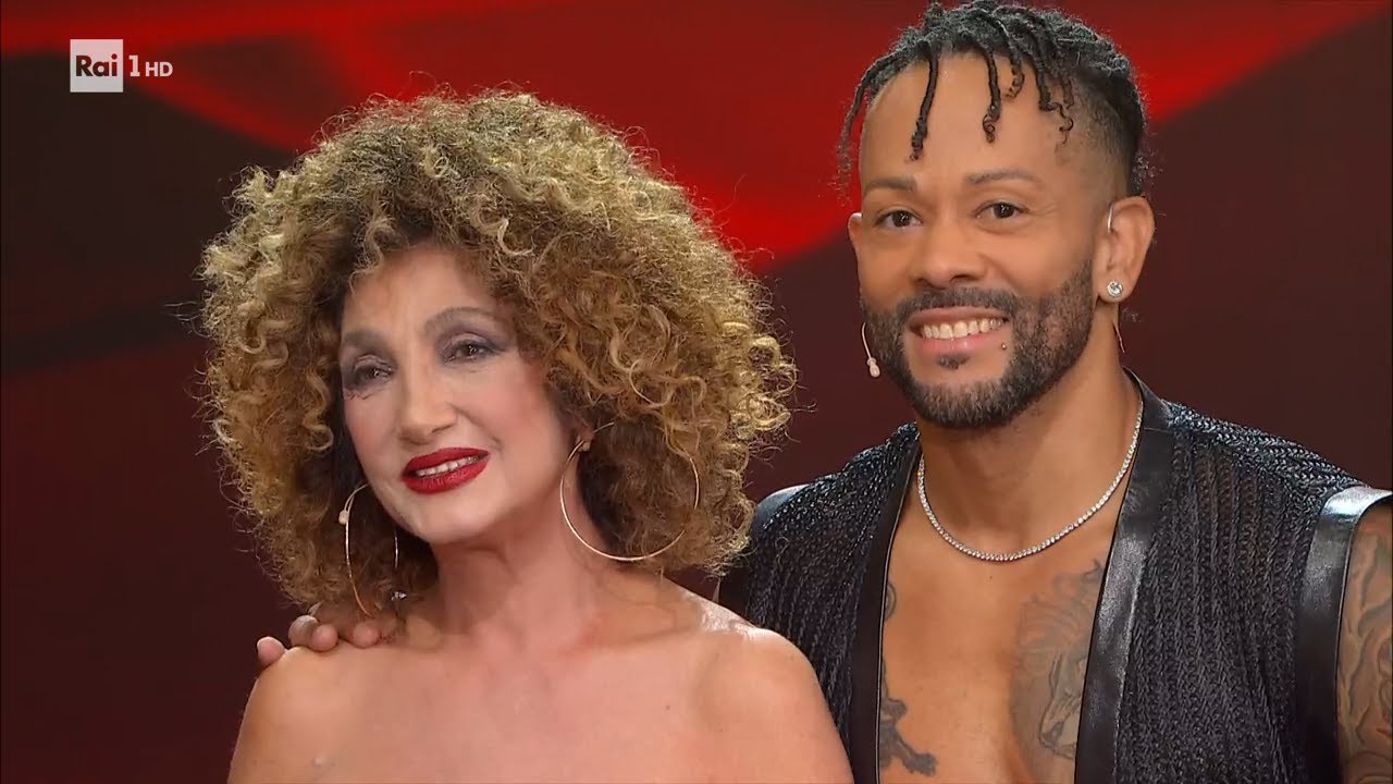 Il giudizio sulla Bachata di Marcella Bella e Chiquito - Ballando con le stelle 04/10/2025