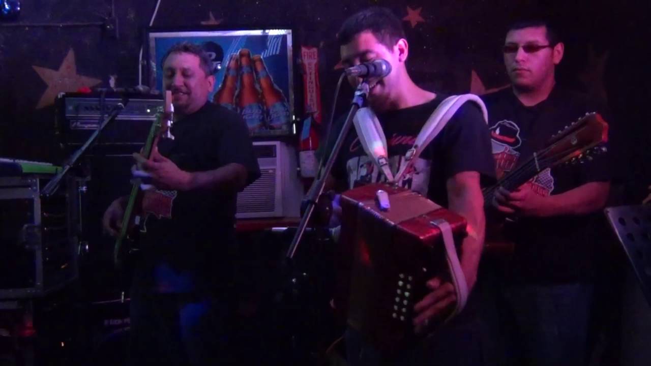 Conjunto Romo @ Bosmans: Popurri de Canciones