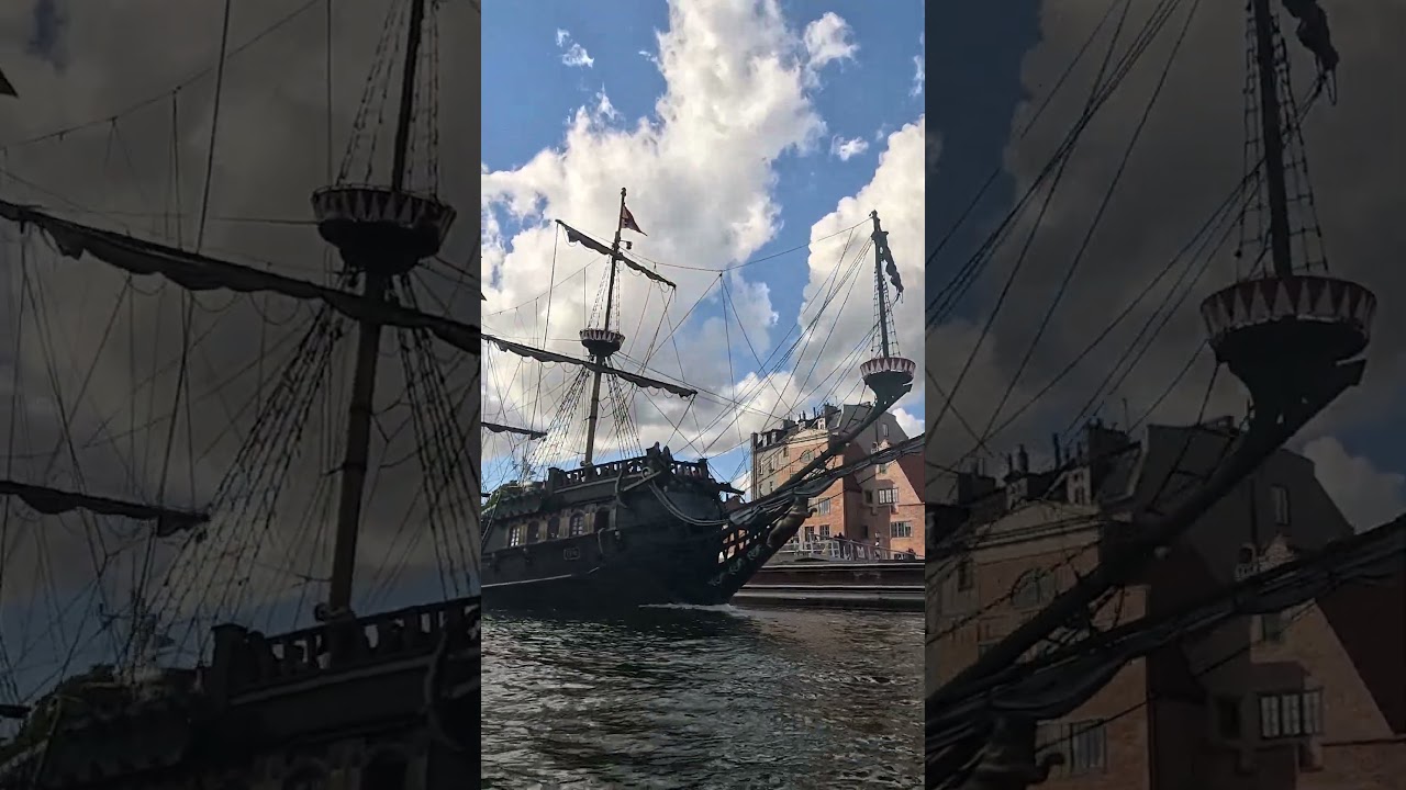 Polish galleon - ship with cannons passes me while kayaking in Gdańsk, Poland!