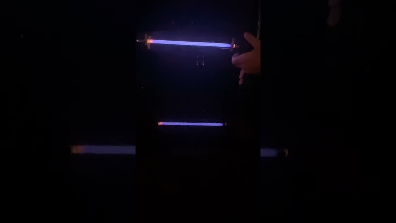 Turning on a 1,000 watt HPS bulb 💡