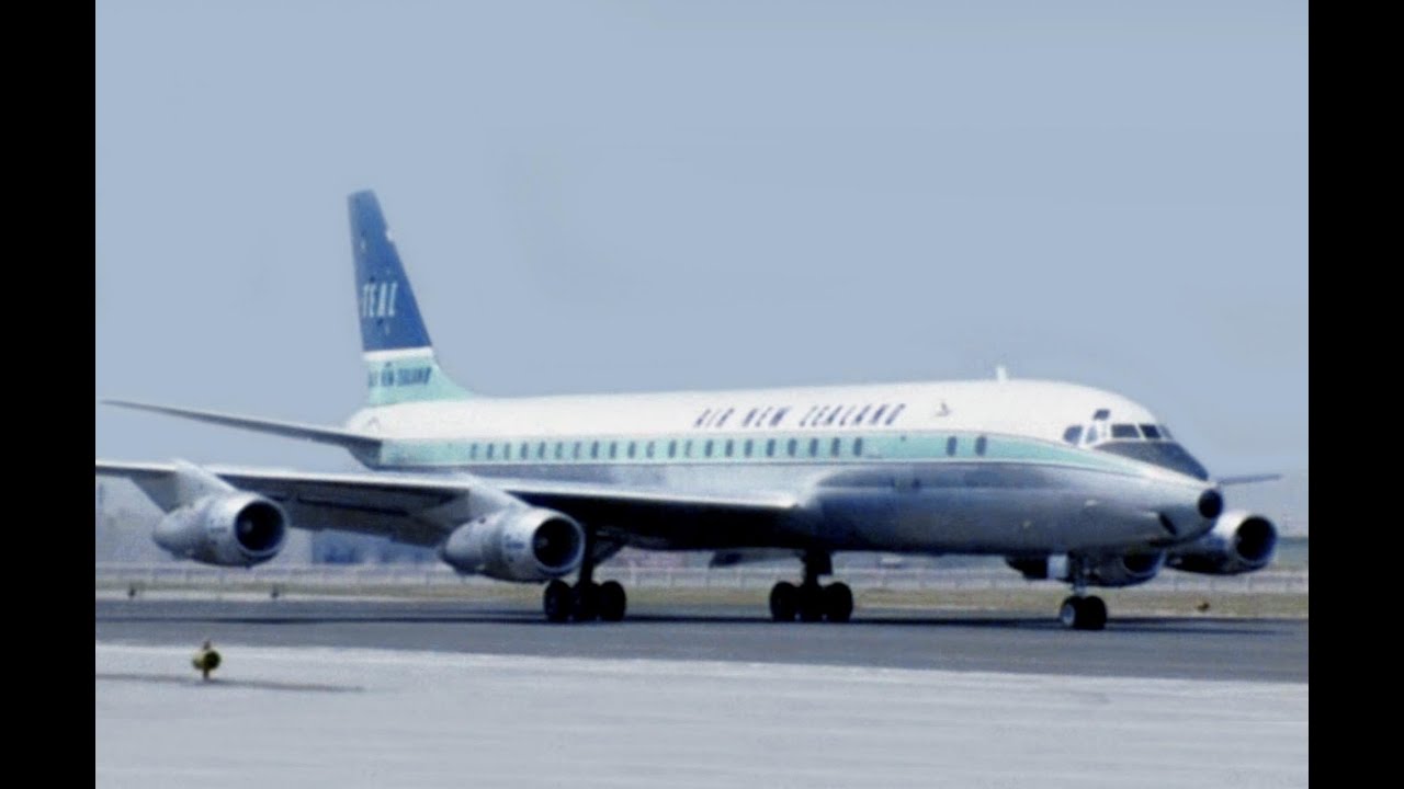 Air New Zealand Douglas DC-8-52 - 