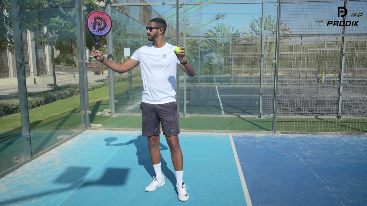 How to Serve in Padel – Technique & Strategy for Beginners