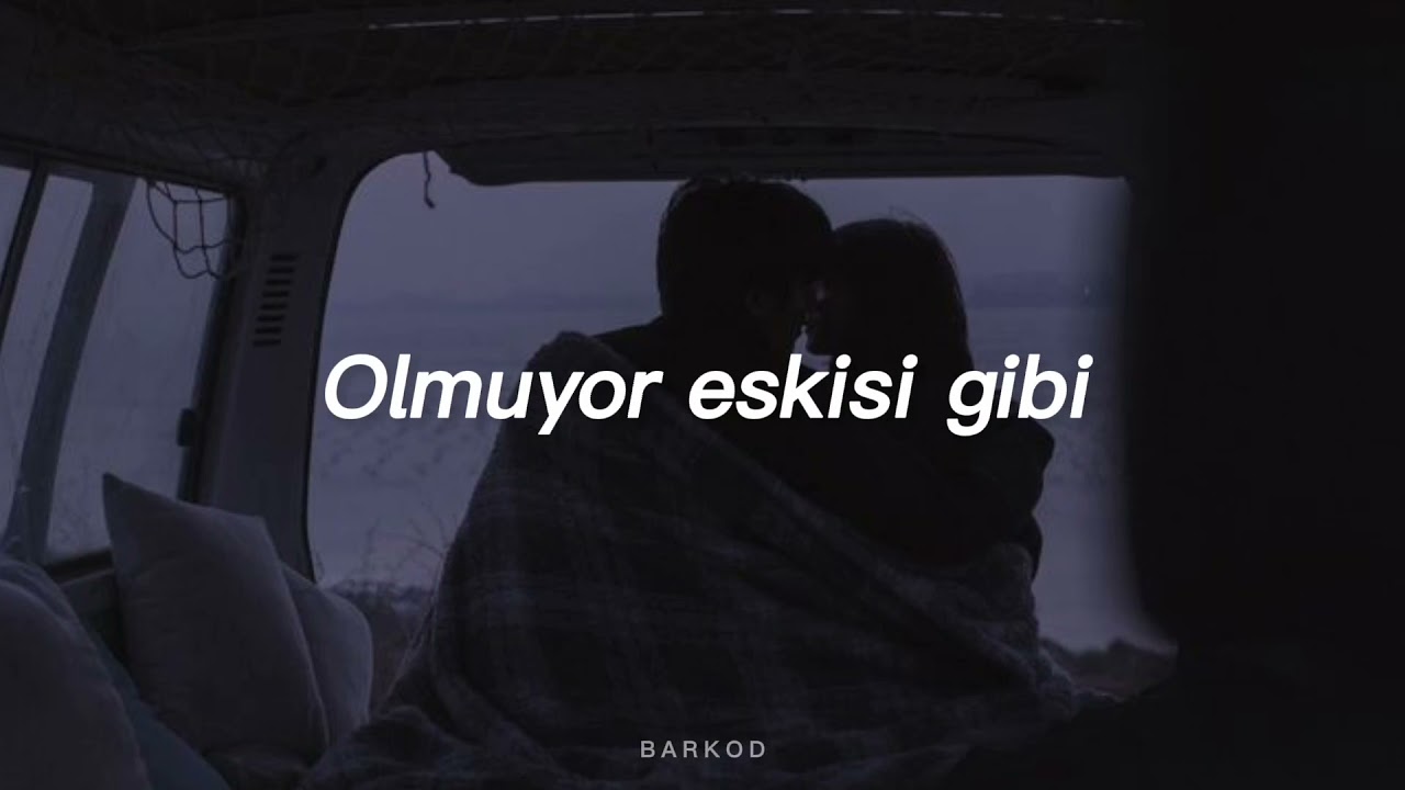 Emre Aydın feat. Model - Bir Pazar Kahvaltısı (Sözleri)