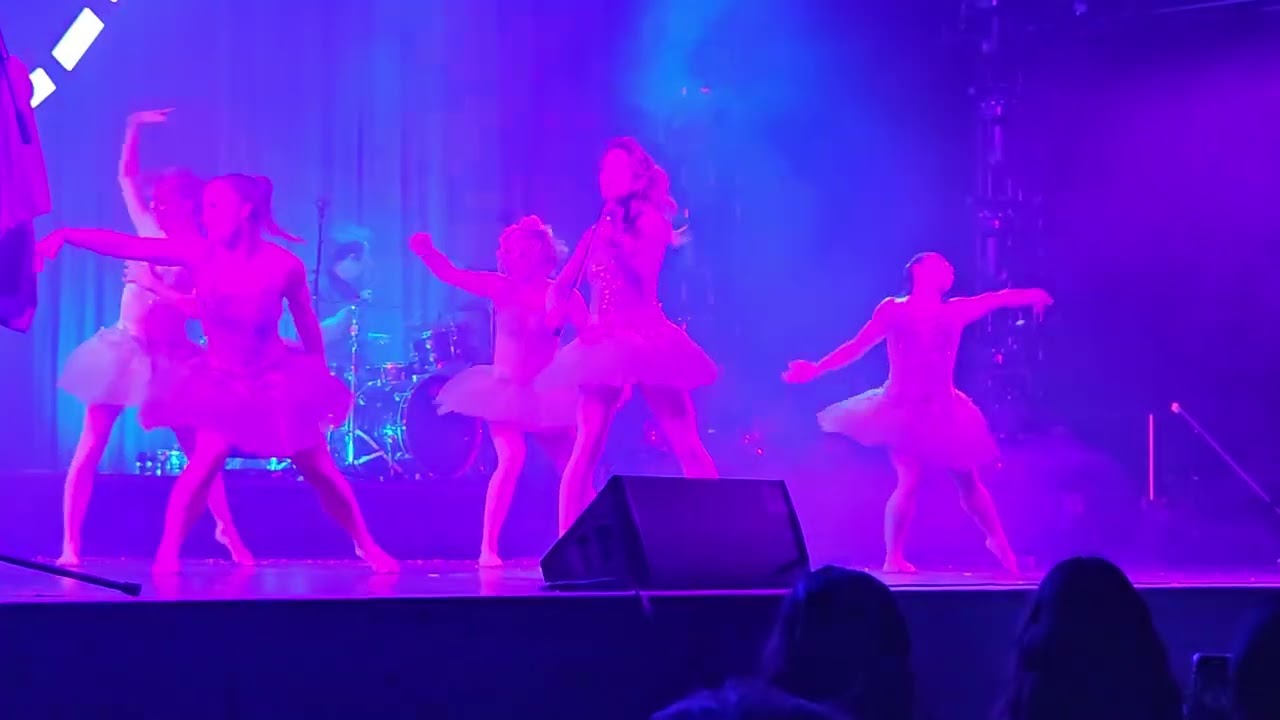 Lindsey Stirling 
