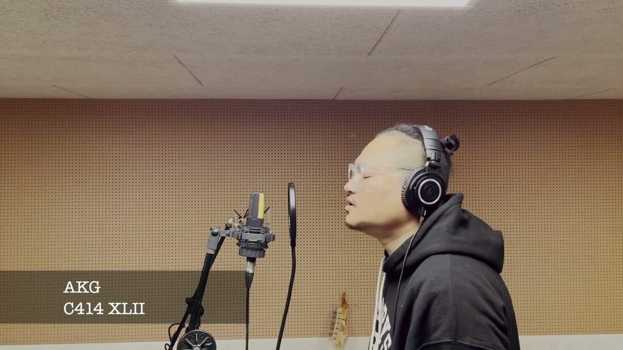 lewitt LCT1040, neumann u87ai, neumann tlm102, akg c414 xlii comparison review