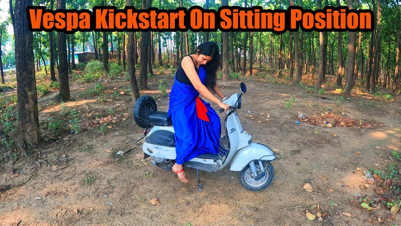VESPA KICKSTART SITTING POSITION