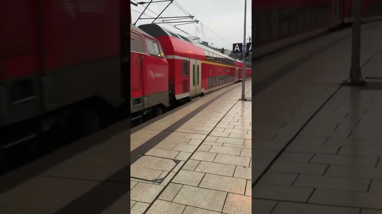 RE70(Baureihe 218)nach Kiel Hauptbahnhof in Hamburg mit Makro