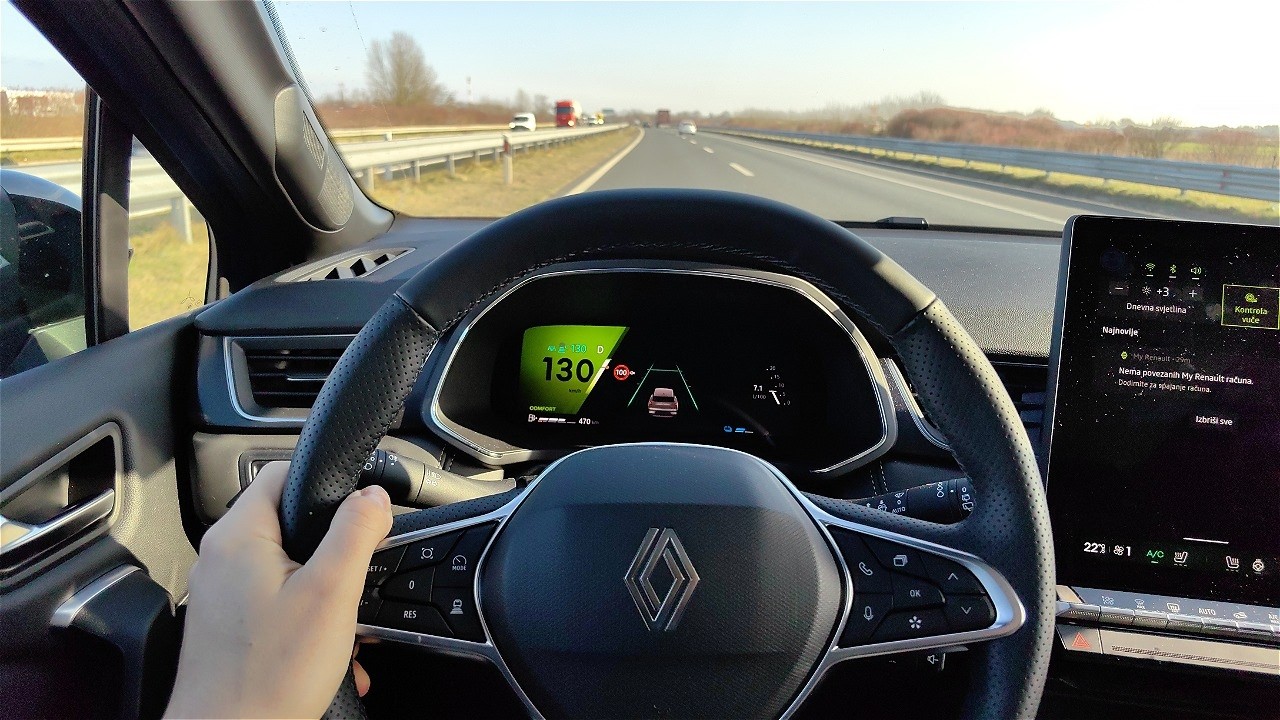 Renault SYMBIOZ Full Hybrid 145 E-Tech - fuel consumption at 130 km/h (urban, 80-110 km/h)