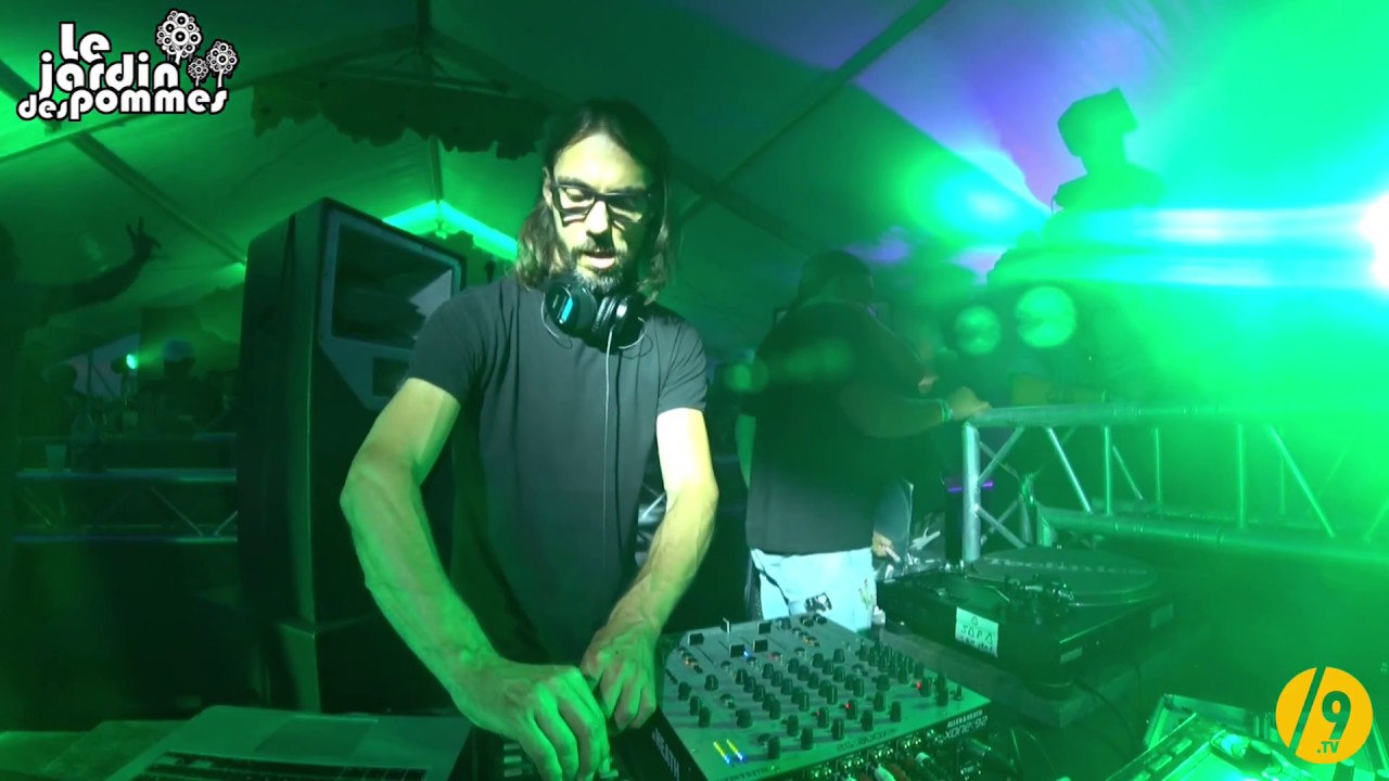 STEVE BUG ● JARDIN DES POMMES 2017 /SLASH9.TV