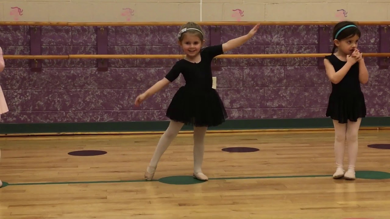 Silent night ballet dance