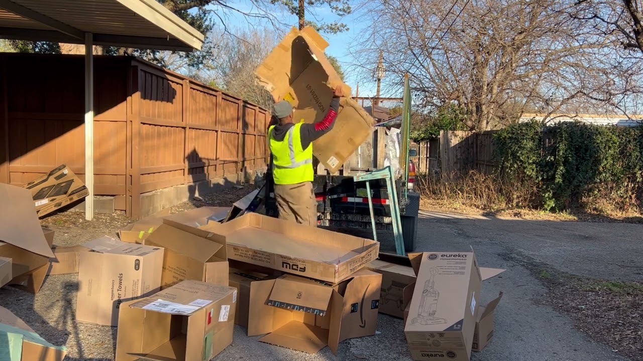 Boxes and junk removal in Dallas, Texas!!