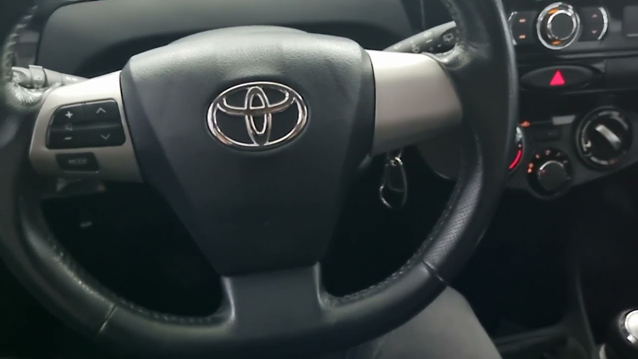 Toyota Etios Cross Mec 1.5 2014 Branco