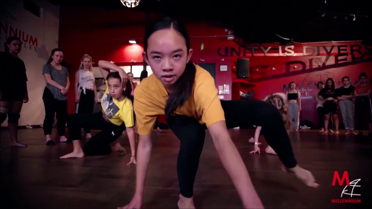 NICOLE LAENO - THE BEST DANCERS