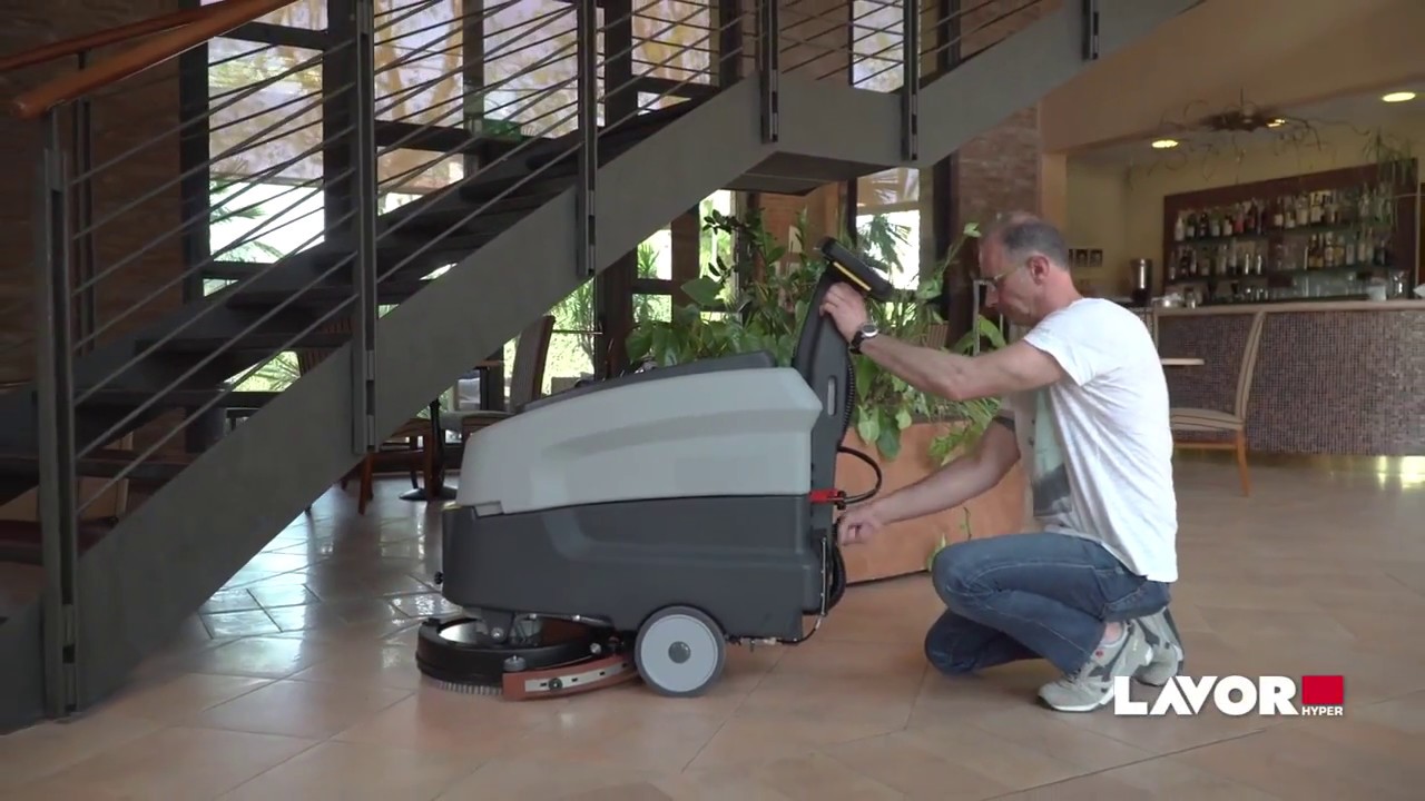 Lavapavimenti, lavasciuga a batteria Lavor Pro Dynamic: Superprofessionale
