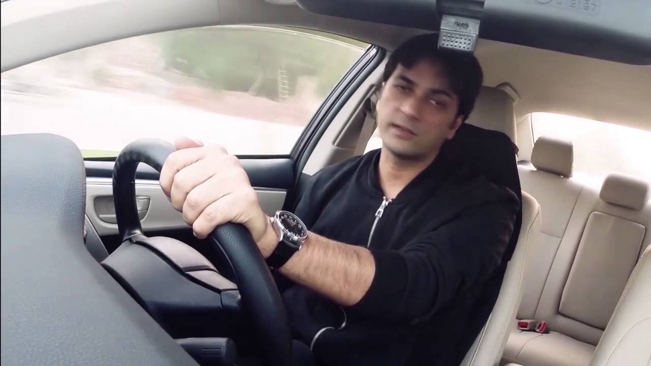 Toyota Corolla Altis 11th Gen Detailed Review: Price, Specs & Features | PakWheels