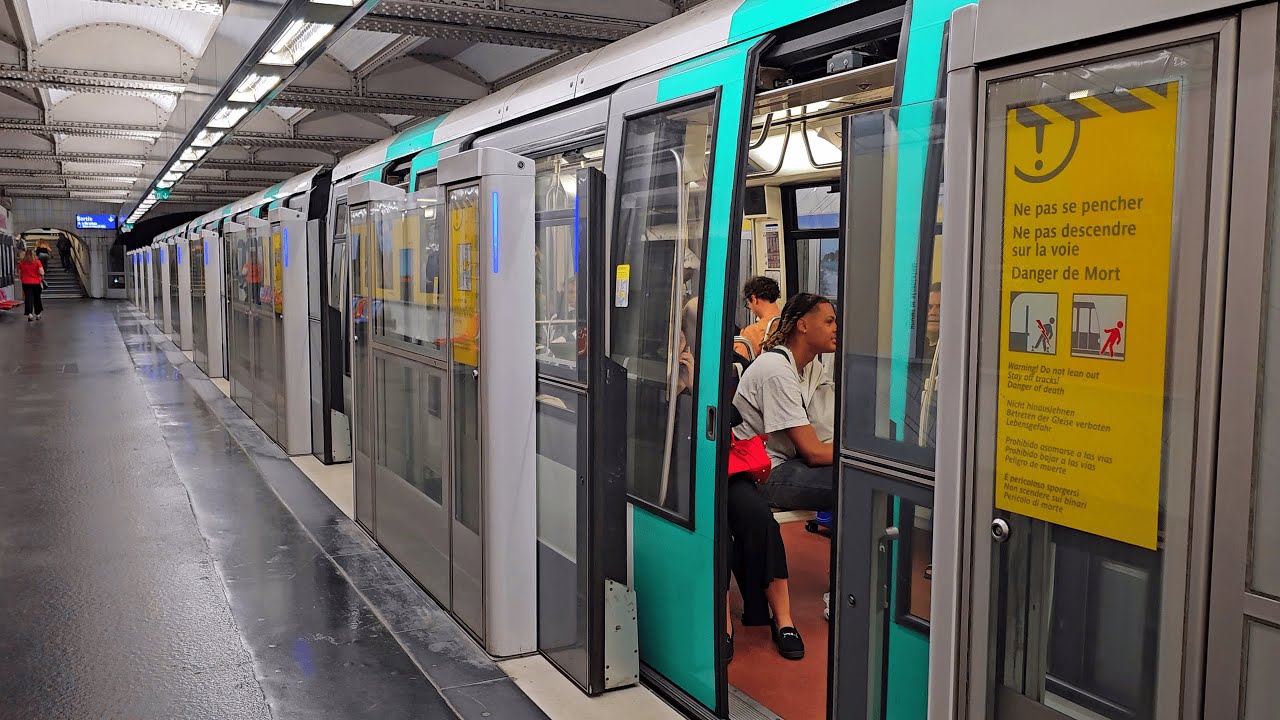 MP05 Ligne 1 - Hôtel de Ville Paris