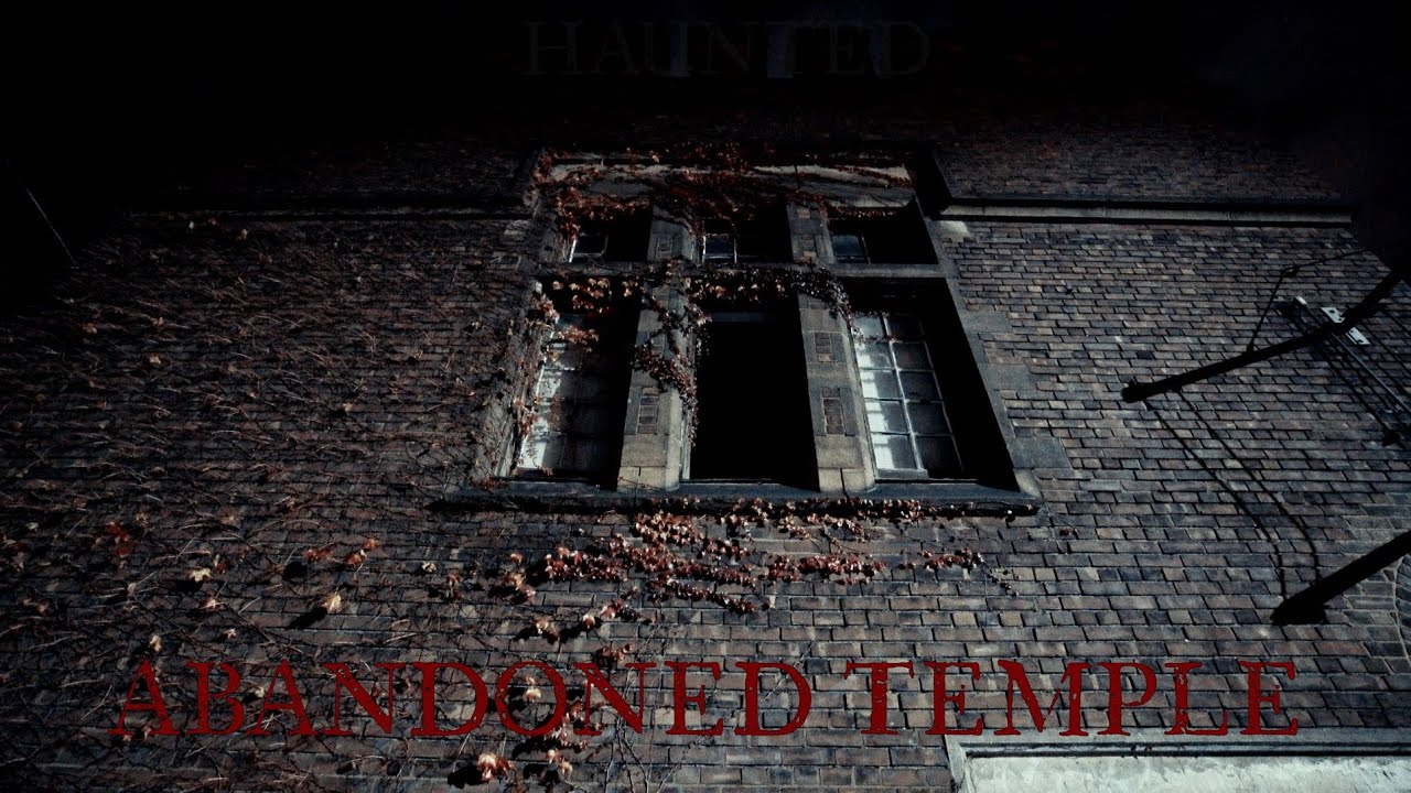 Mysterious Abandoned Spirit Temple - NIGHT EXPLORATION!