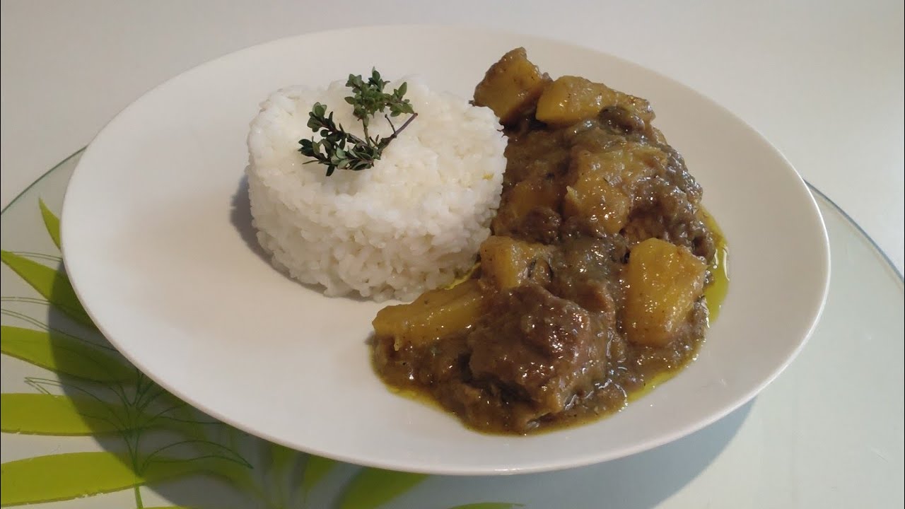 Mijoté de gîte de boeuf à l'ananas,un vrai délice !! Stewed cottage with pineapple, a real delight.