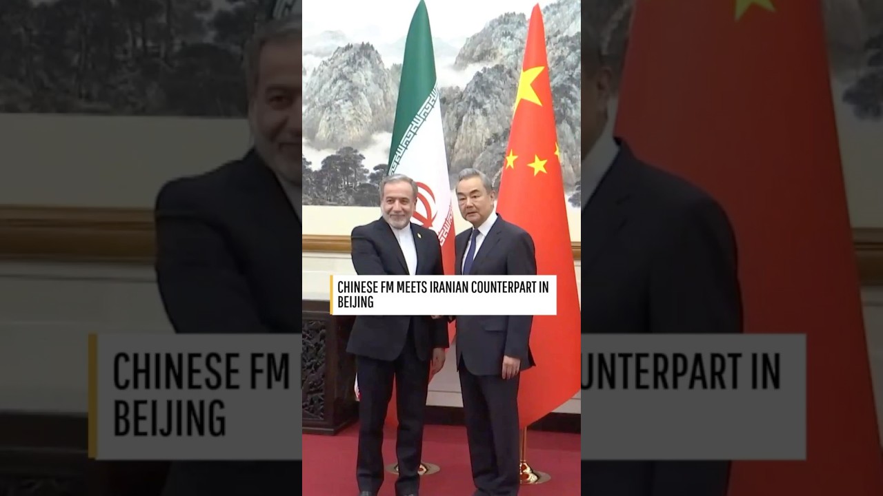 Chinese FM meets Iranian counterpart in Beijing